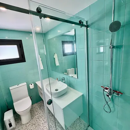 Luxury Maisonette With Terrace Apartmán Paphos