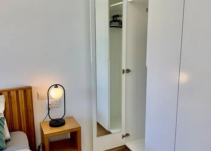 Luxury Maisonette With Terrace Apartment *