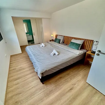 Luxury Maisonette With Terrace Daire