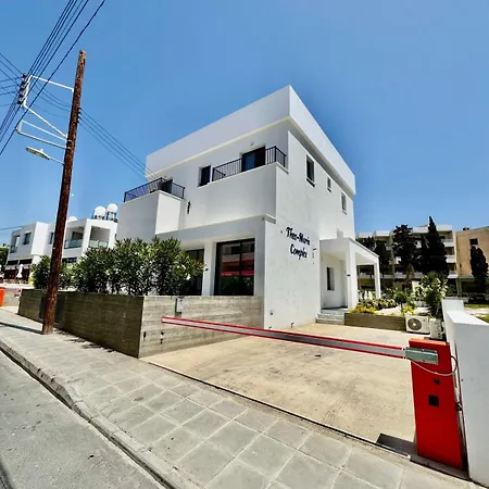 Apartmán Luxury Maisonette With Terrace *