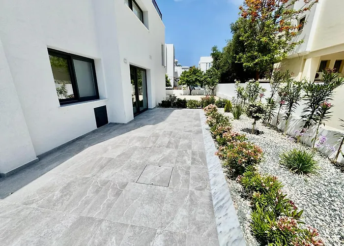 Luxury Maisonette With Terrace * Paphos