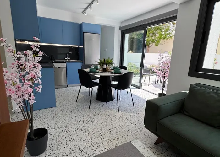 Luxury Maisonette With Terrace * Paphos